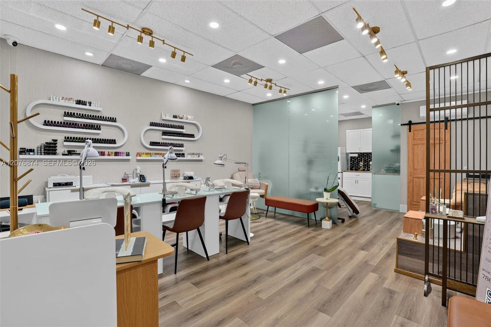 Turnkey Salon Equipment Package with Low Rent Lease