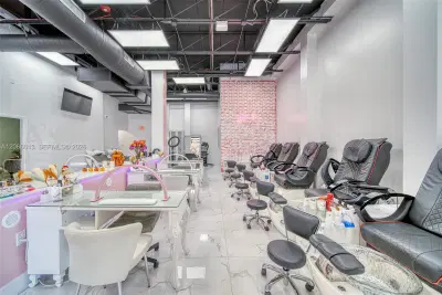 Complete Salon Equipment Package with 8 Pedicure Stations