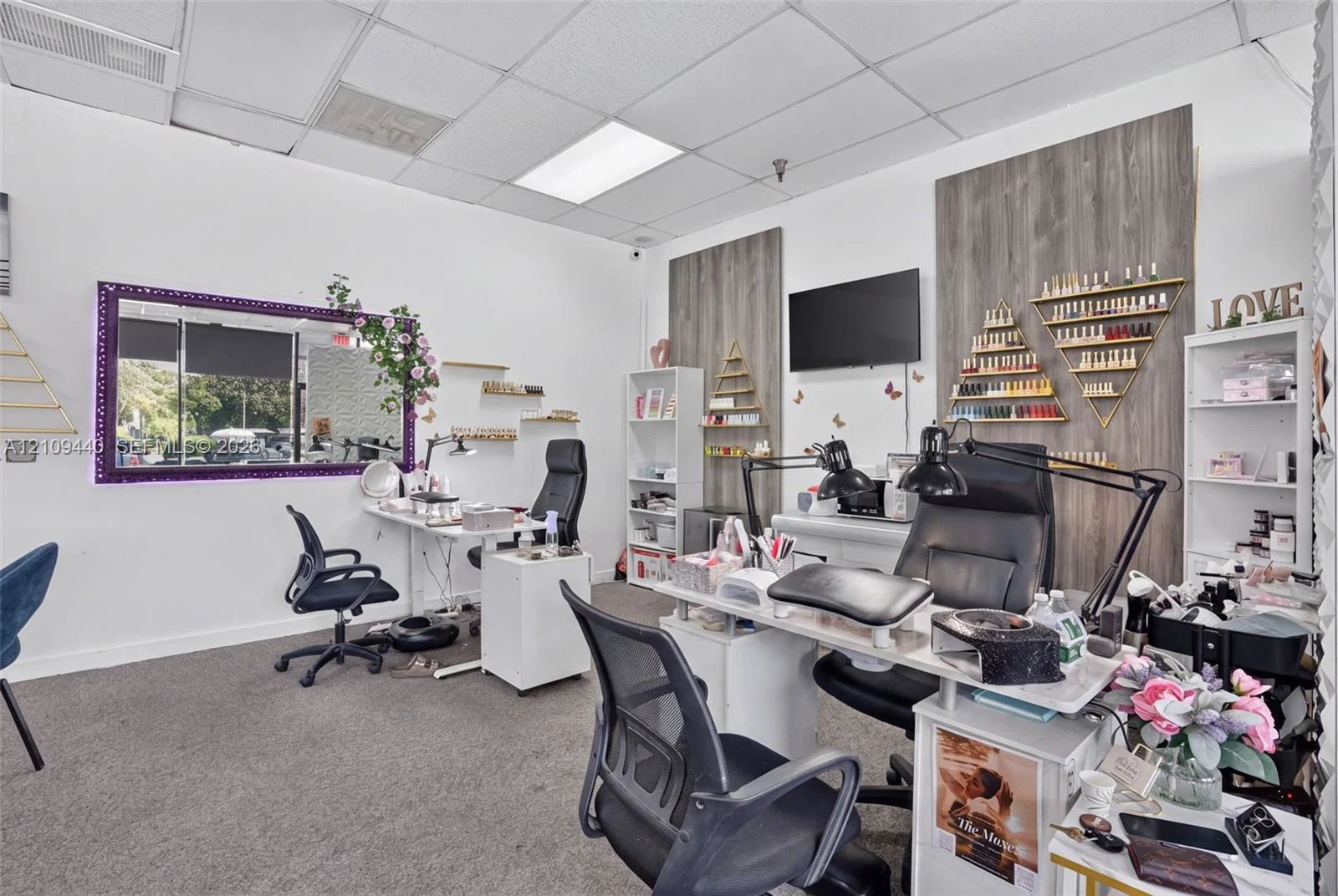 Complete Beauty Salon Equipment and Fixtures Package