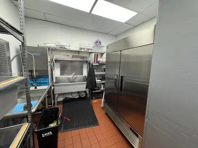 Turnkey Italian Cafe with Dedicated Staff