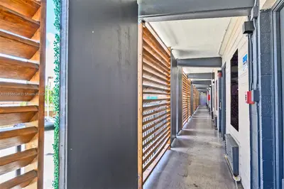 Profitable Motel with Prime Tourist Corridor Location