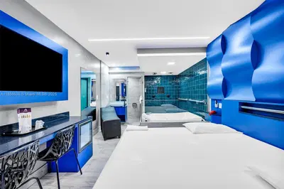 Profitable Motel with Prime Tourist Corridor Location