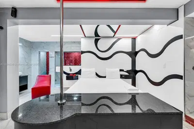 Profitable Motel with Prime Tourist Corridor Location