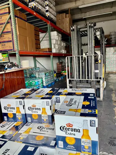 Growing Wholesaler and Distributor with Valuable Licenses