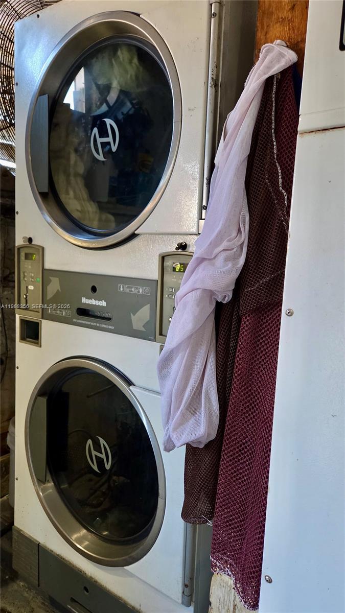 Established Dry Cleaning Service with Loyal Customer Base