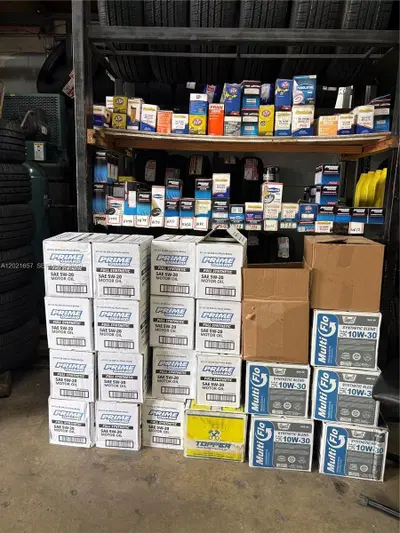 Established Tire Shop and Oil Change with Active Client Base