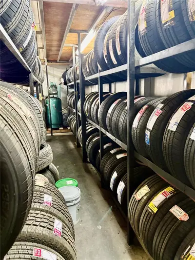 Established Tire Shop and Oil Change with Active Client Base