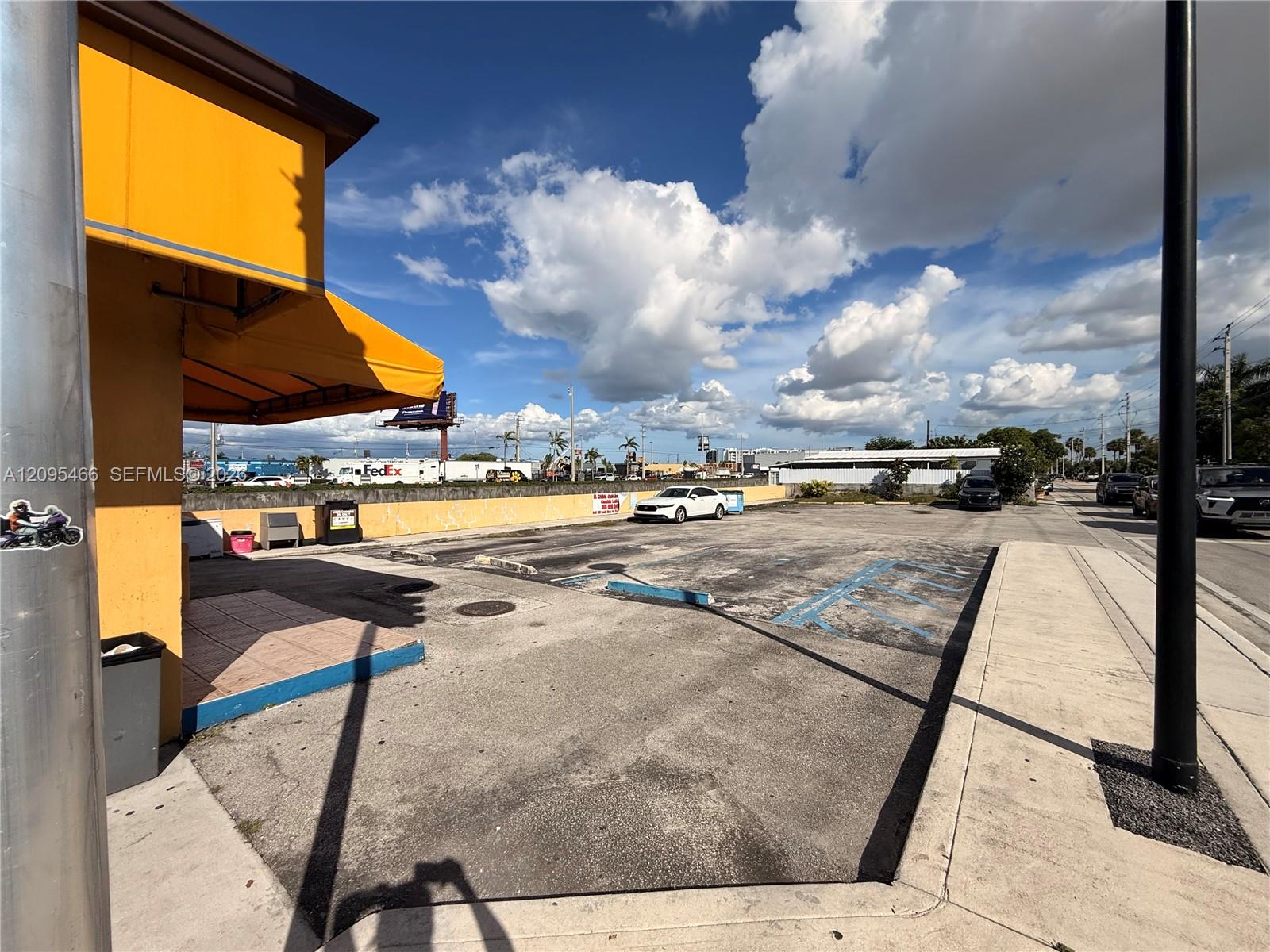 Turnkey Restaurant Cafe with Established Local Presence