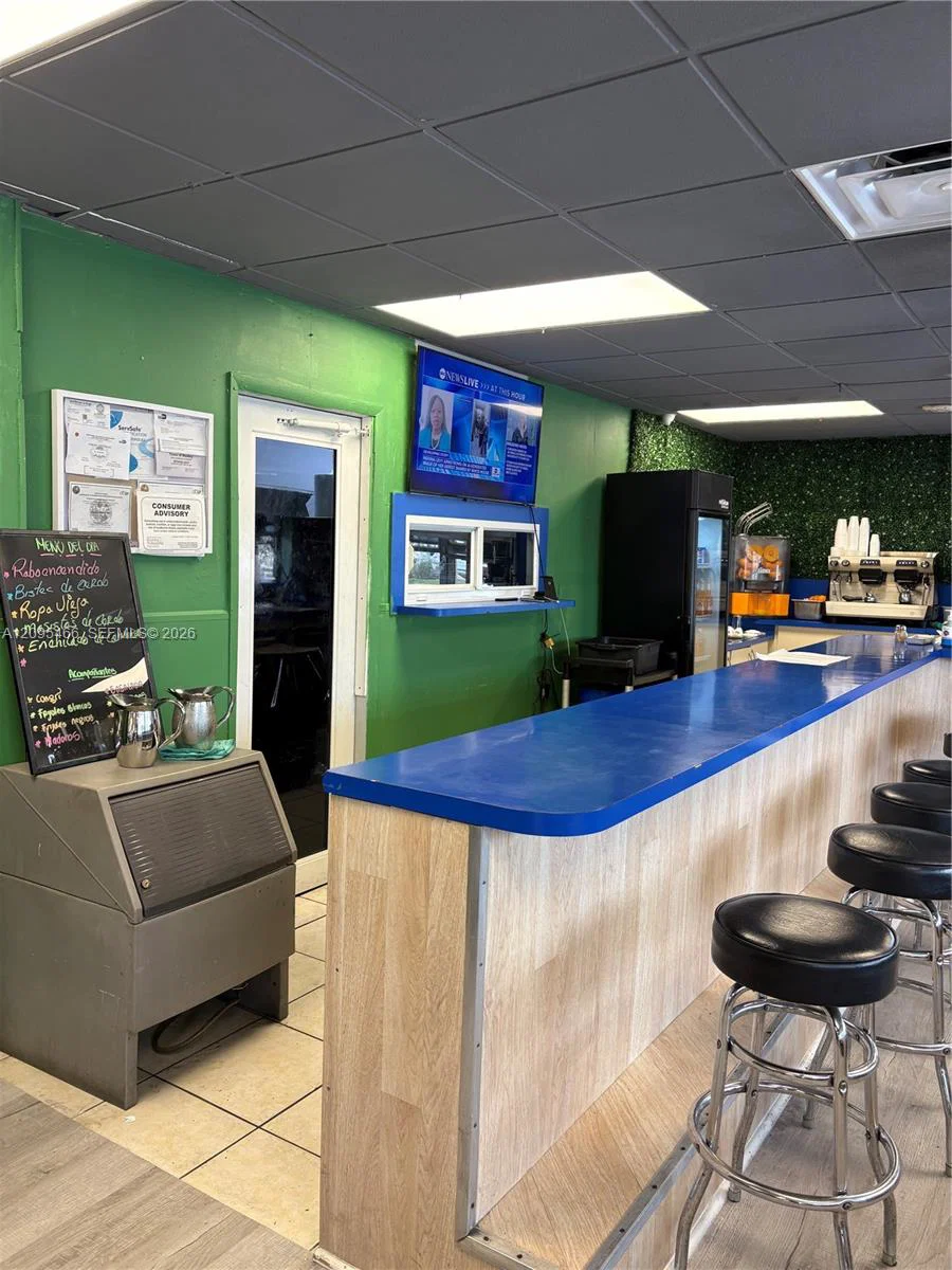 Turnkey Restaurant  Cafe with Established Local Presence