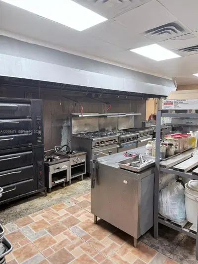 Established Restaurant with Updated Kitchen Systems
