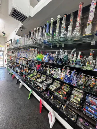 Profitable Smoke Shop with Transferable Licenses