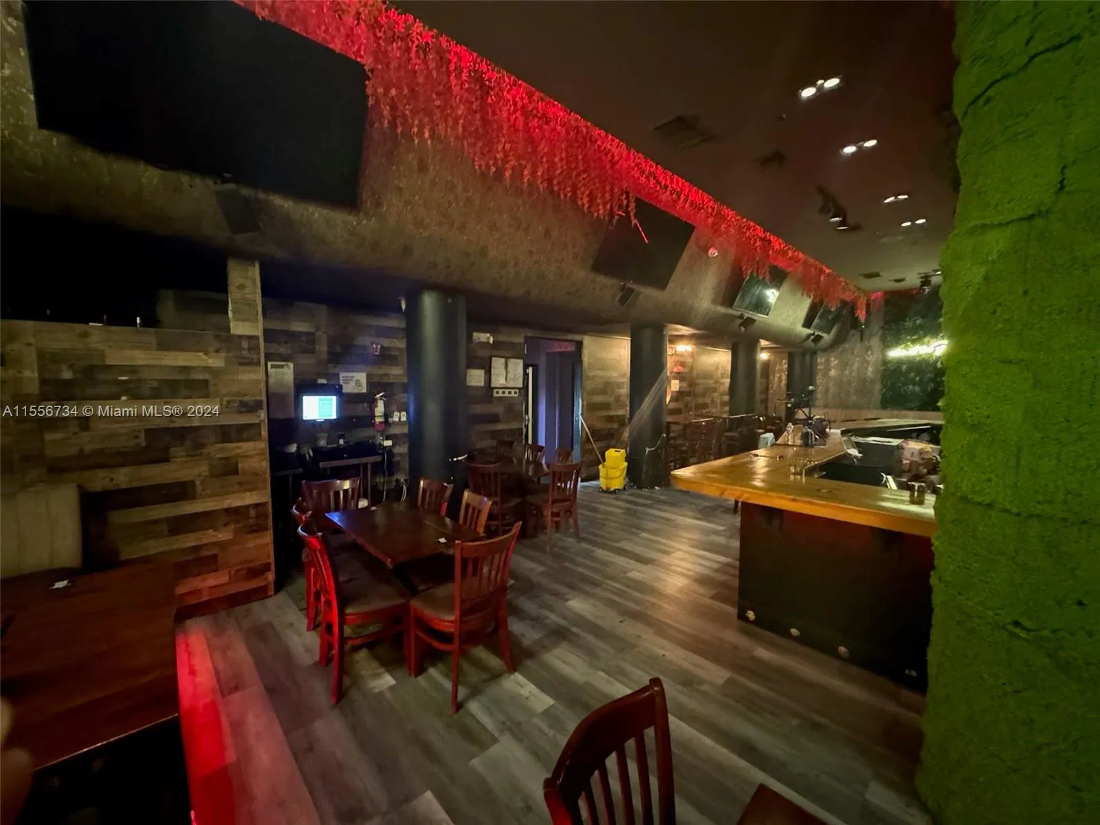 Thriving Bar and Restaurant with Prime Location