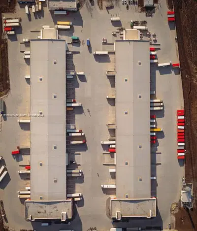 Profitable Refrigerated Trucking Company with National Logistics Clients