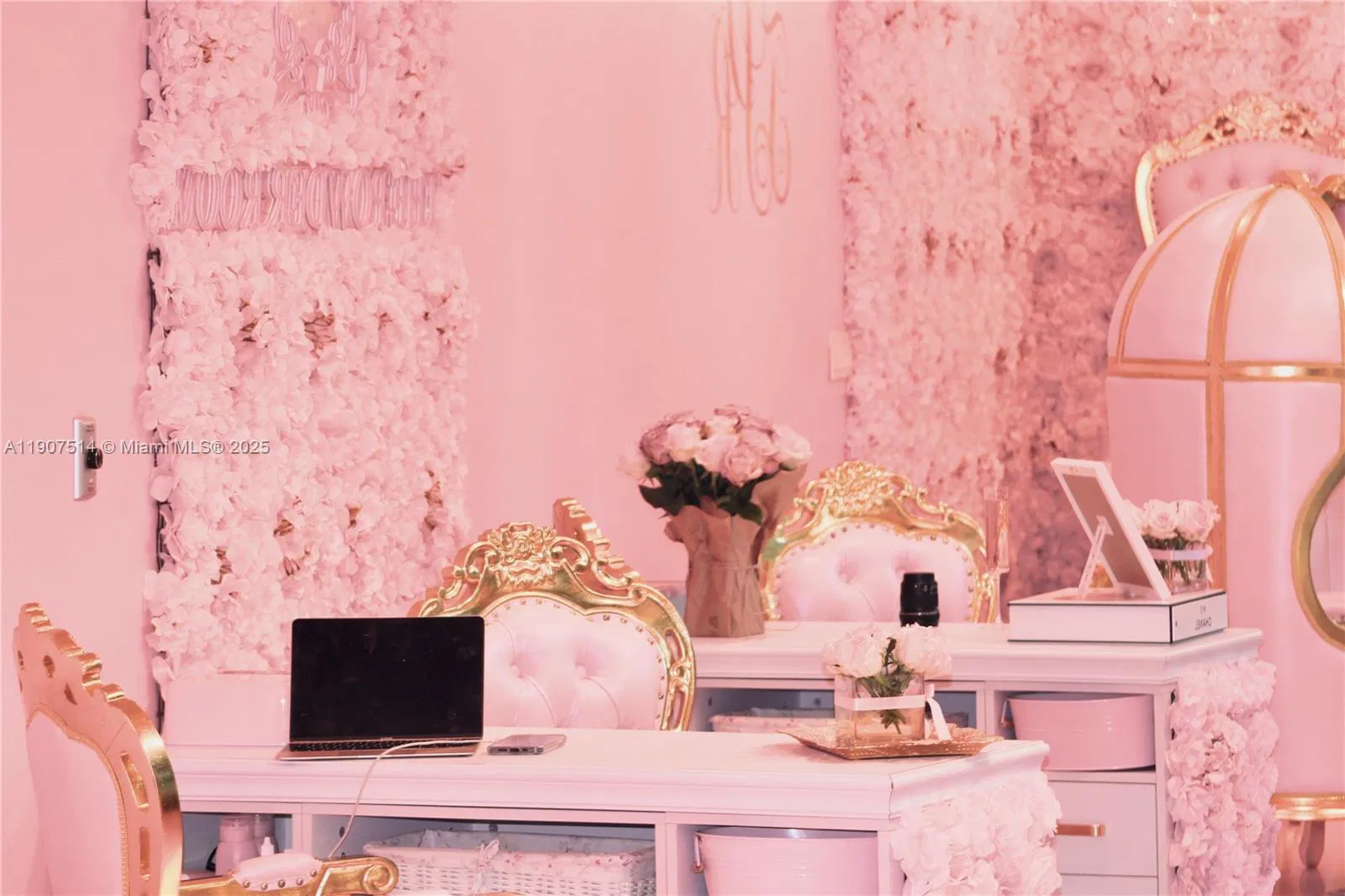 Thriving Luxury Beauty Salon with Loyal Clientele