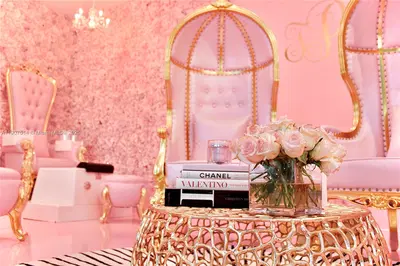 Thriving Luxury Beauty Salon with Loyal Clientele