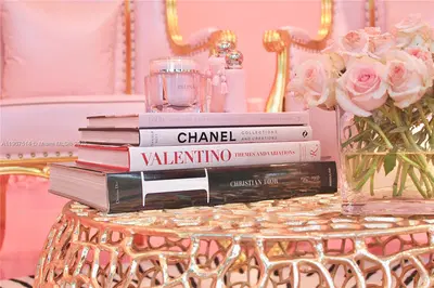 Thriving Luxury Beauty Salon with Loyal Clientele