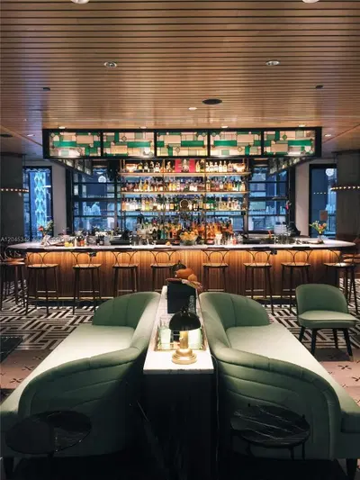 Premier Restaurant  Entertainment Venue with Amazing Location