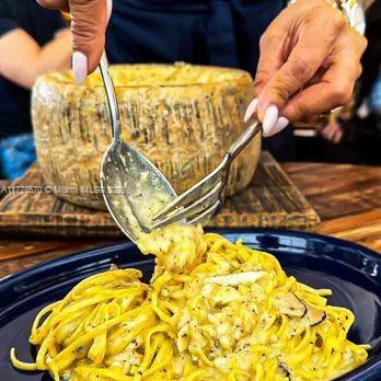 Premier Italian Restaurant with Extensive Private Parking