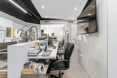 Premier Tile and Stone Retailer with Prime Showroom