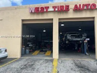 Profitable Auto Repair Business with Niche Antique Vehicle Specialization