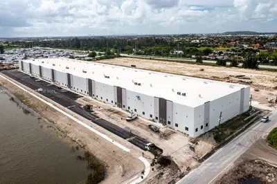 Leading Liquor Distributor with Strong Retail Presence