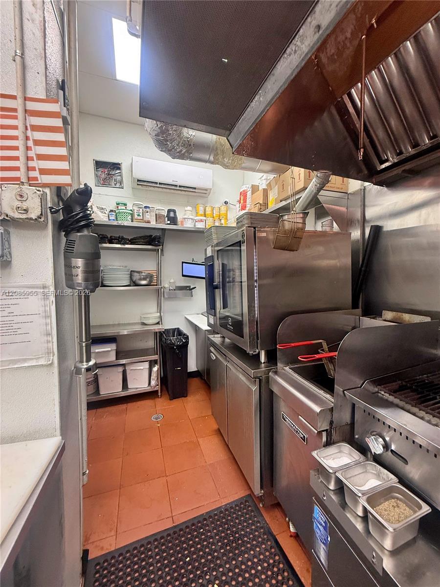 Premier Miami Beach Restaurant with Turnkey Operations