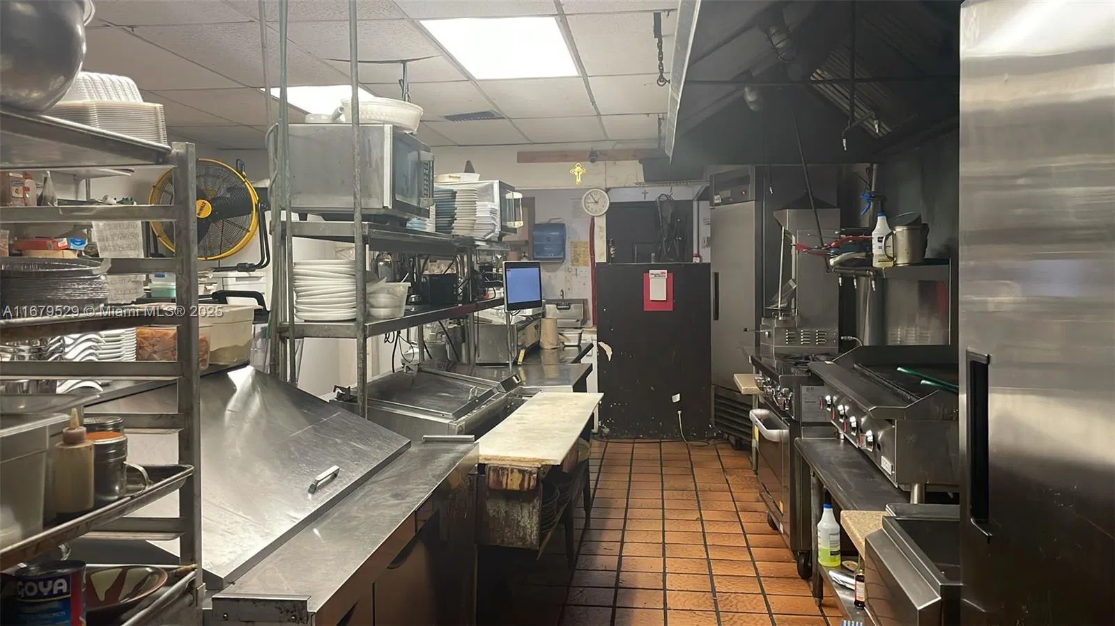 Thriving Arabic Restaurant with Loyal Clientele