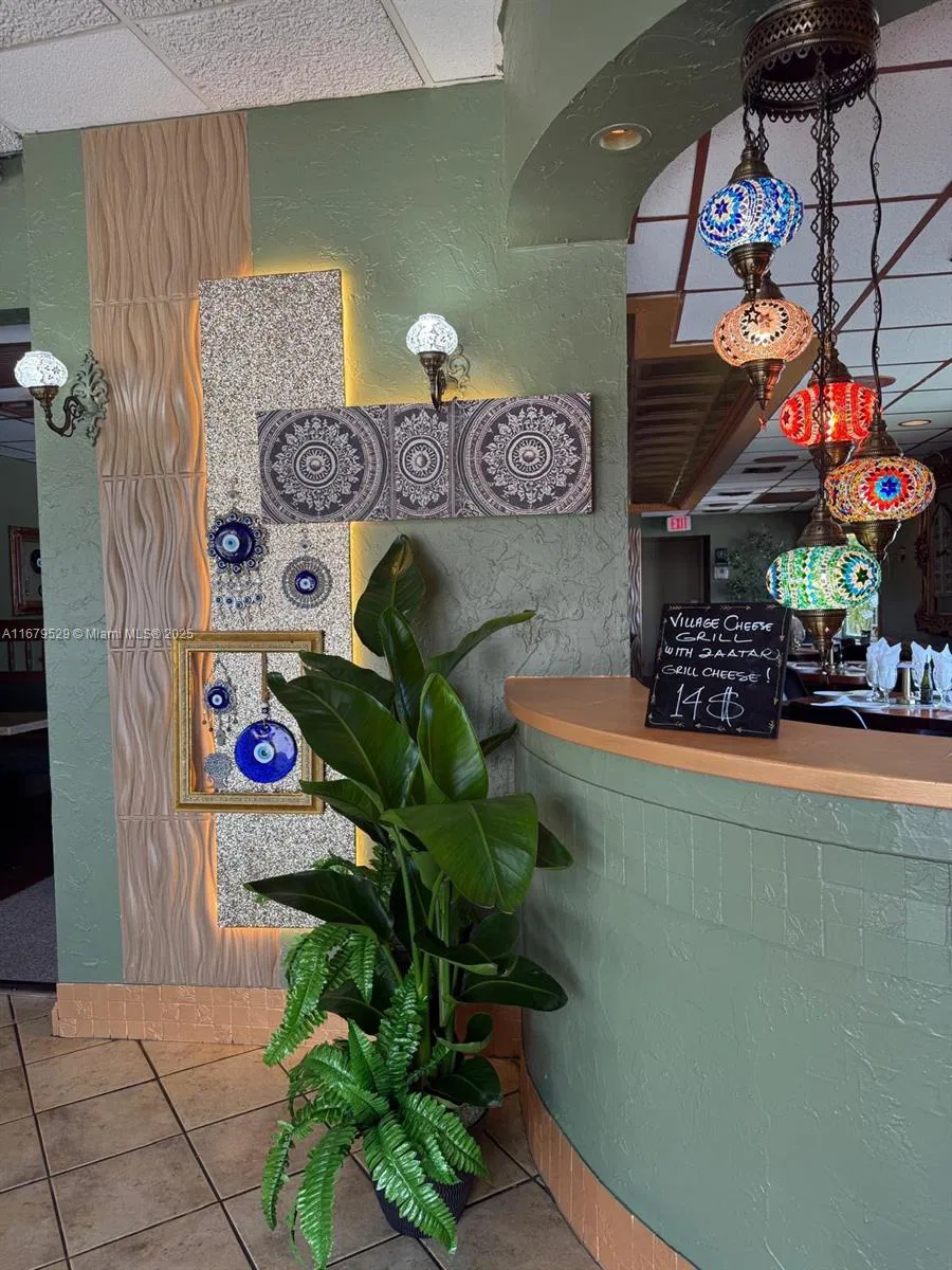 Thriving Arabic Restaurant with Loyal Clientele