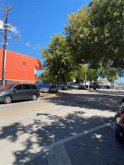 Established Auto Repair Shop with Low Overhead