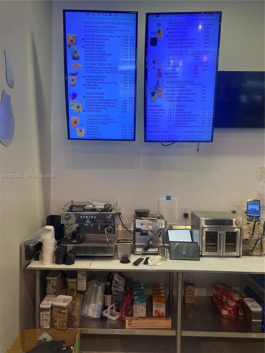Profitable Boba Tea Shop with Prime Location
