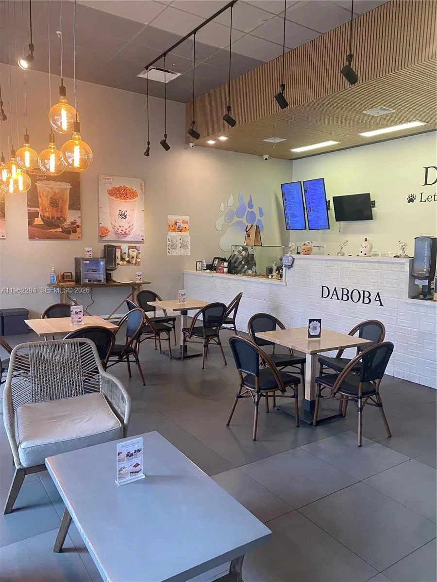 Profitable Boba Tea Shop with Prime Location