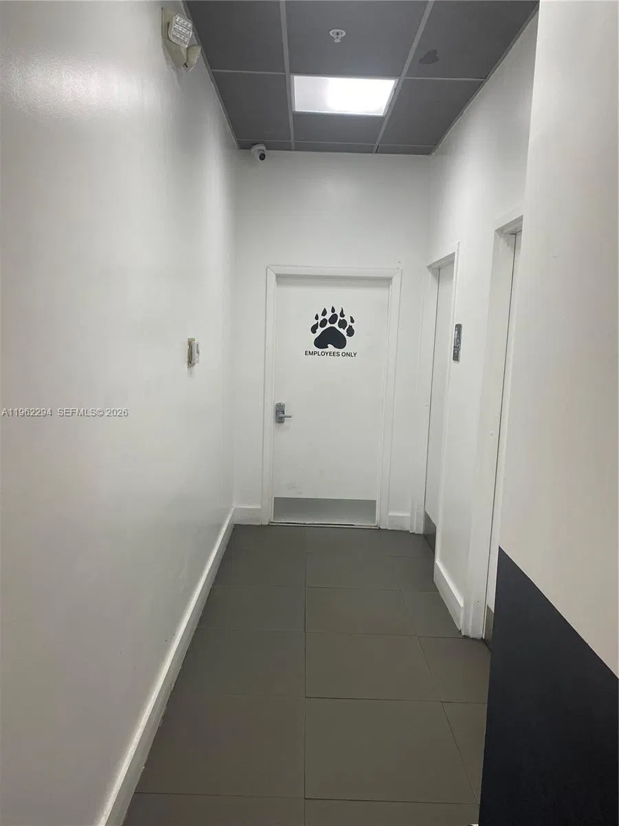 Profitable Boba Tea Shop with Prime Location