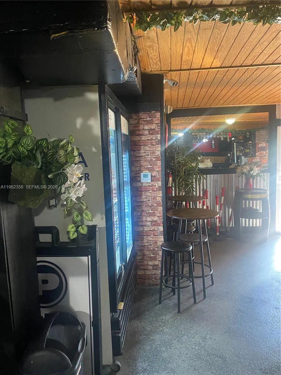 Profitable Venezuelan Restaurant with Live Entertainment