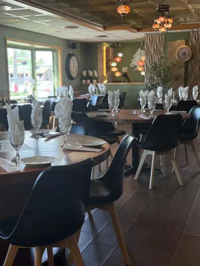 Established Arabic Restaurant with Loyal Clientele