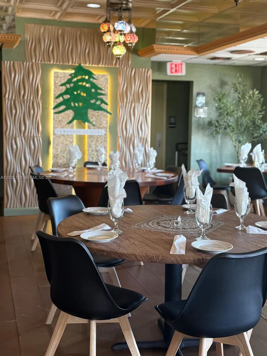 Established Arabic Restaurant with Loyal Clientele