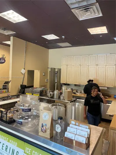 Established Restaurant Space with Affordable Doral Lease