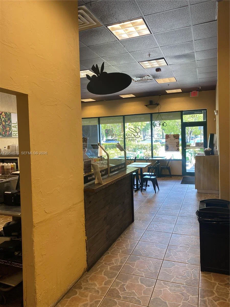 Established Restaurant Space with Affordable Doral Lease