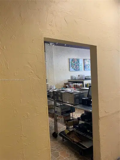 Established Restaurant Space with Affordable Doral Lease