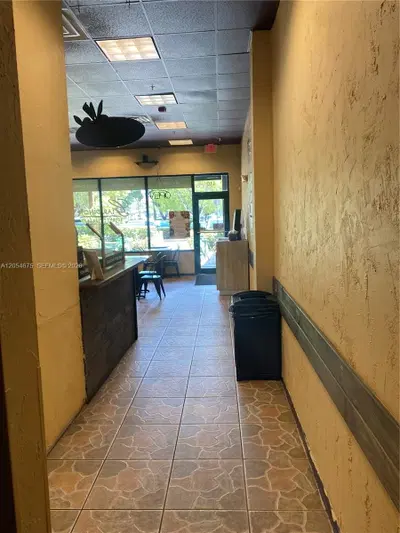 Established Restaurant Space with Affordable Doral Lease