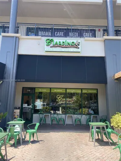 Established Restaurant Space with Affordable Doral Lease