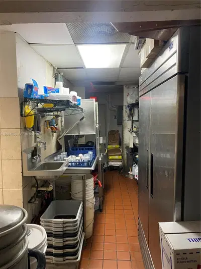 Established Japanese Restaurant with Strong Customer Base