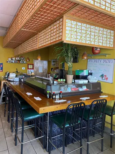 Established Japanese Restaurant with Strong Customer Base