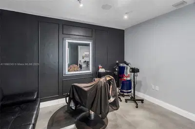 Profitable Barbershop with Strong Growth Potential