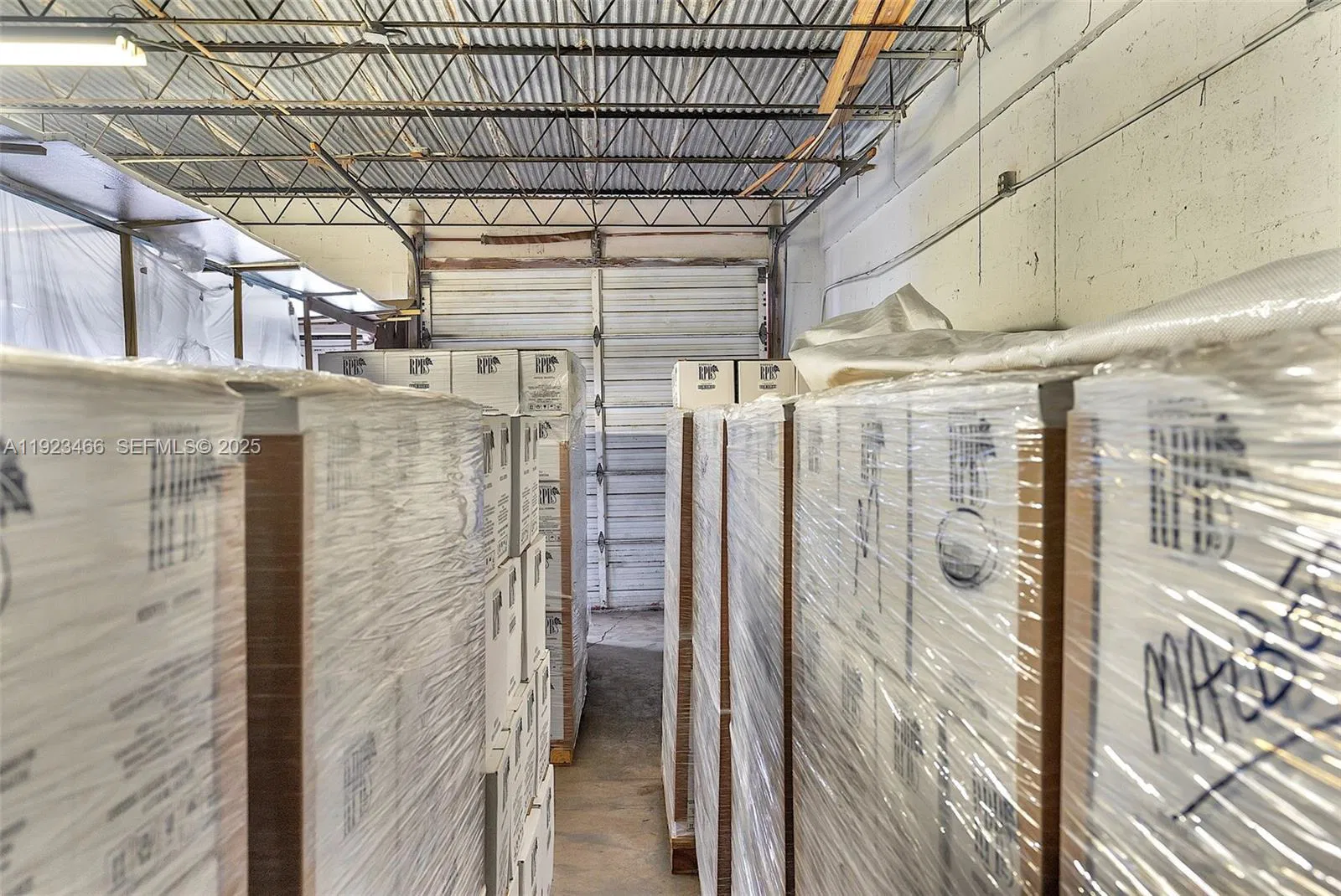 Profitable Wine Import and Distribution with Established Supplier Relationships