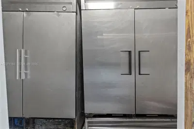 Complete Restaurant Equipment Package with Transferable Lease