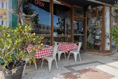 Complete Restaurant Equipment Package with Transferable Lease