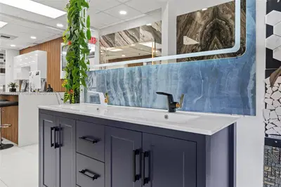 Thriving Home Interior Retailer with Design Services