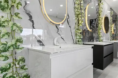 Thriving Home Interior Retailer with Design Services