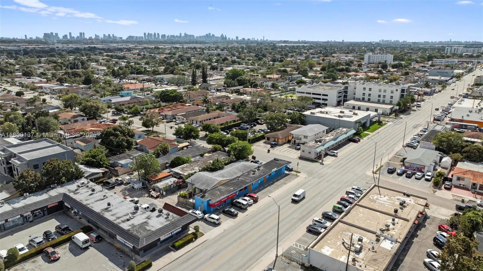 Thriving Home Interior Retailer with Design Services