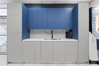 Thriving Home Interior Retailer with Design Services